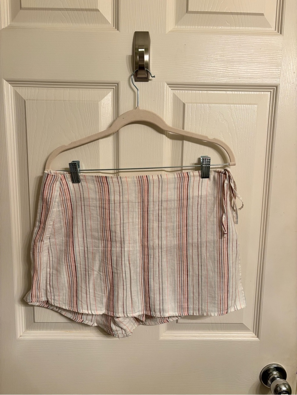 Pacsun La Hearts White Shorts with Coral and Gray Stripes